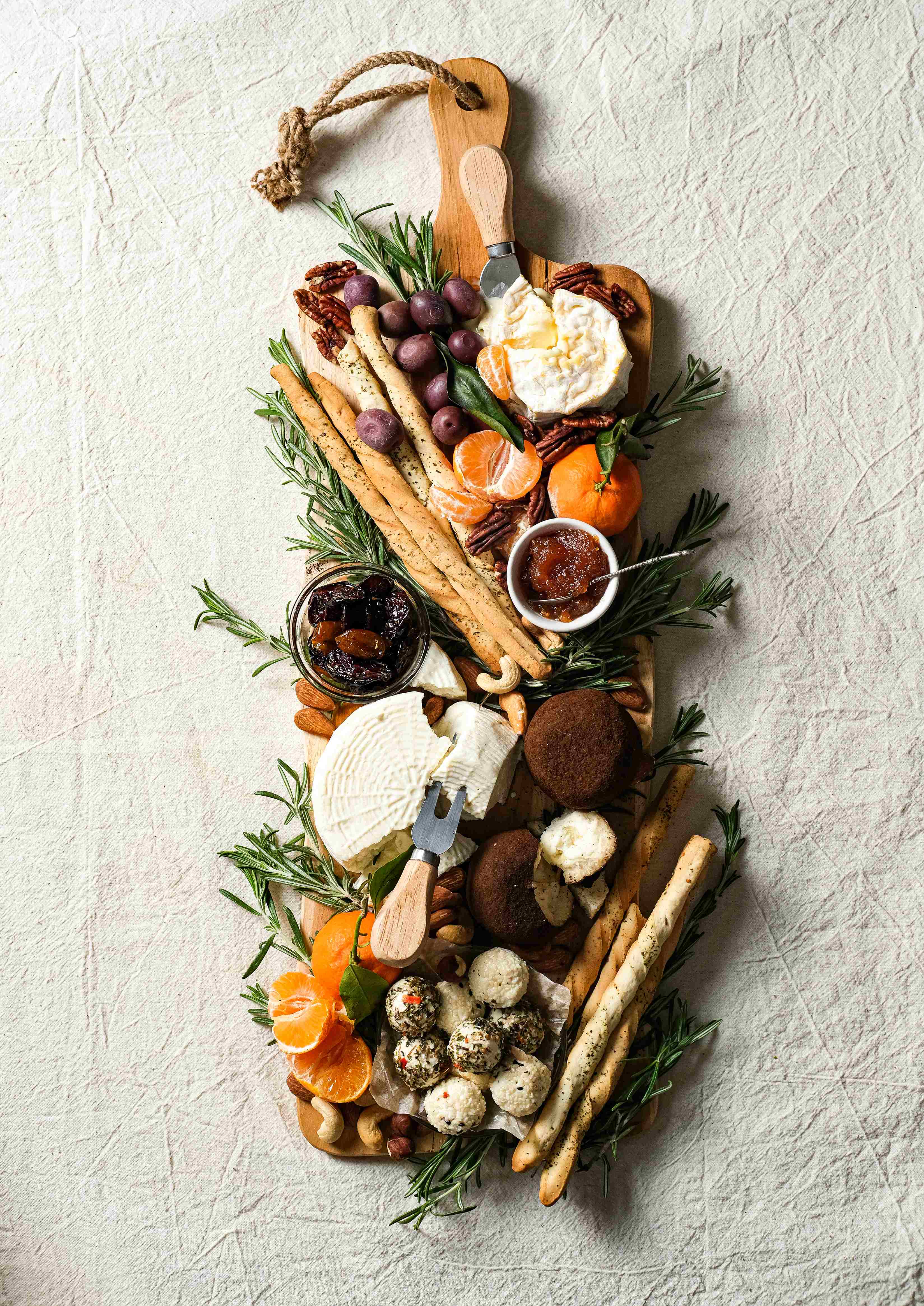 Foto von einem Brot mit Erdbeeren